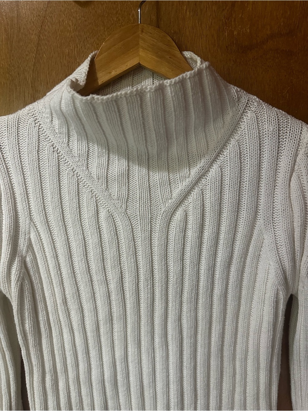 Calvin Klein Jeans Mock Neck White Ribbed Turtleneck Sweater Small - Picture 3 of 6